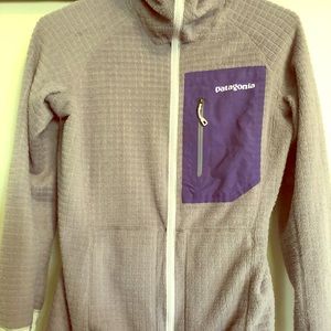 Patagonia sweatshirt
